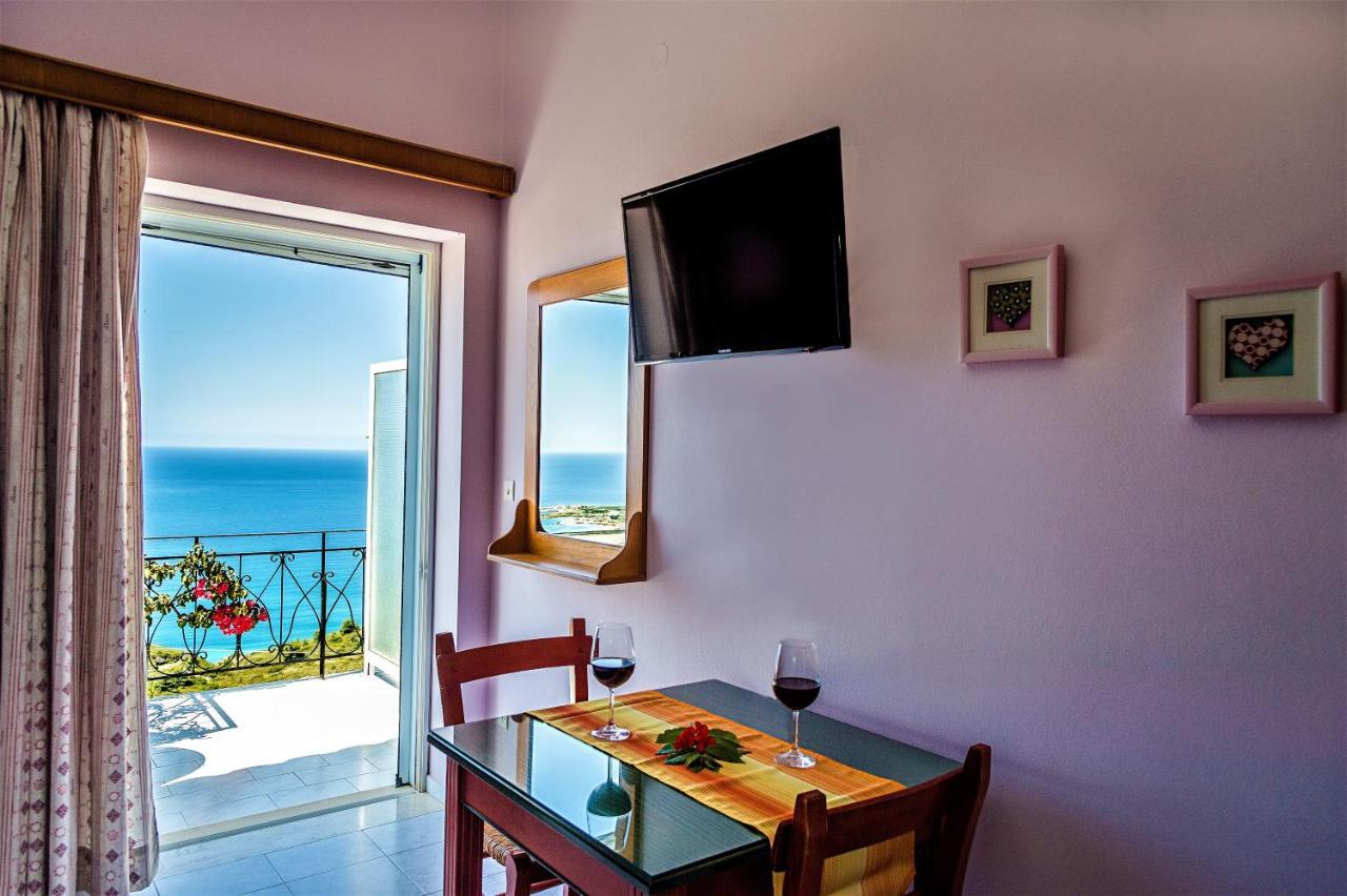 Aeolos Studios Kefalonia Khelmáta Exteriér fotografie